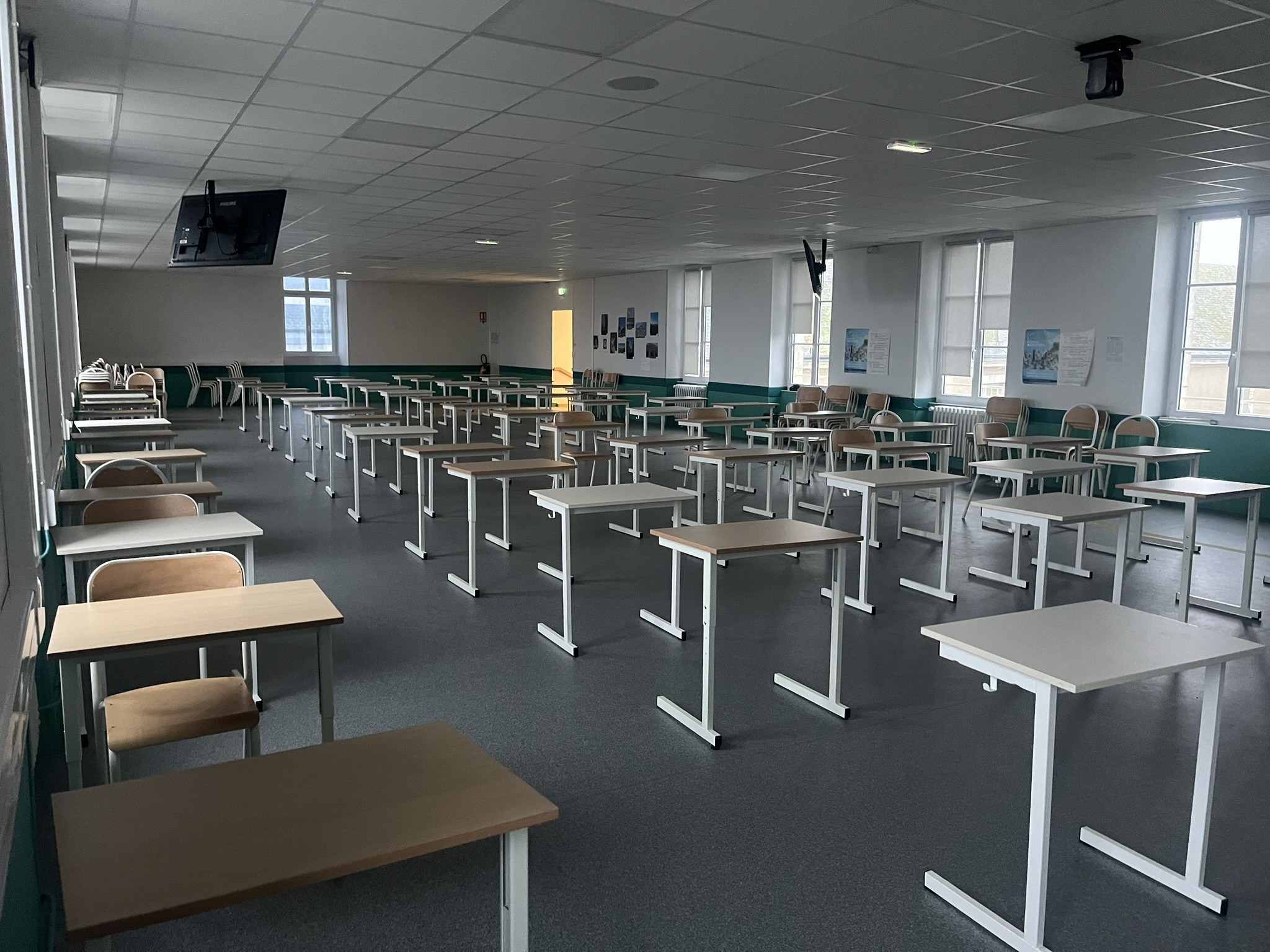 Salle de cours du Lycée et Collège Notre Dame La Flèche