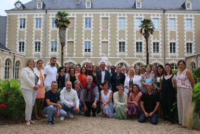 equipe Equipe pédagogique du Collège et Lycée Notre Dame la Flèche